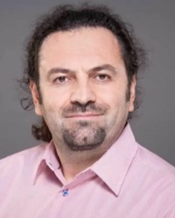 Erhan Yekta